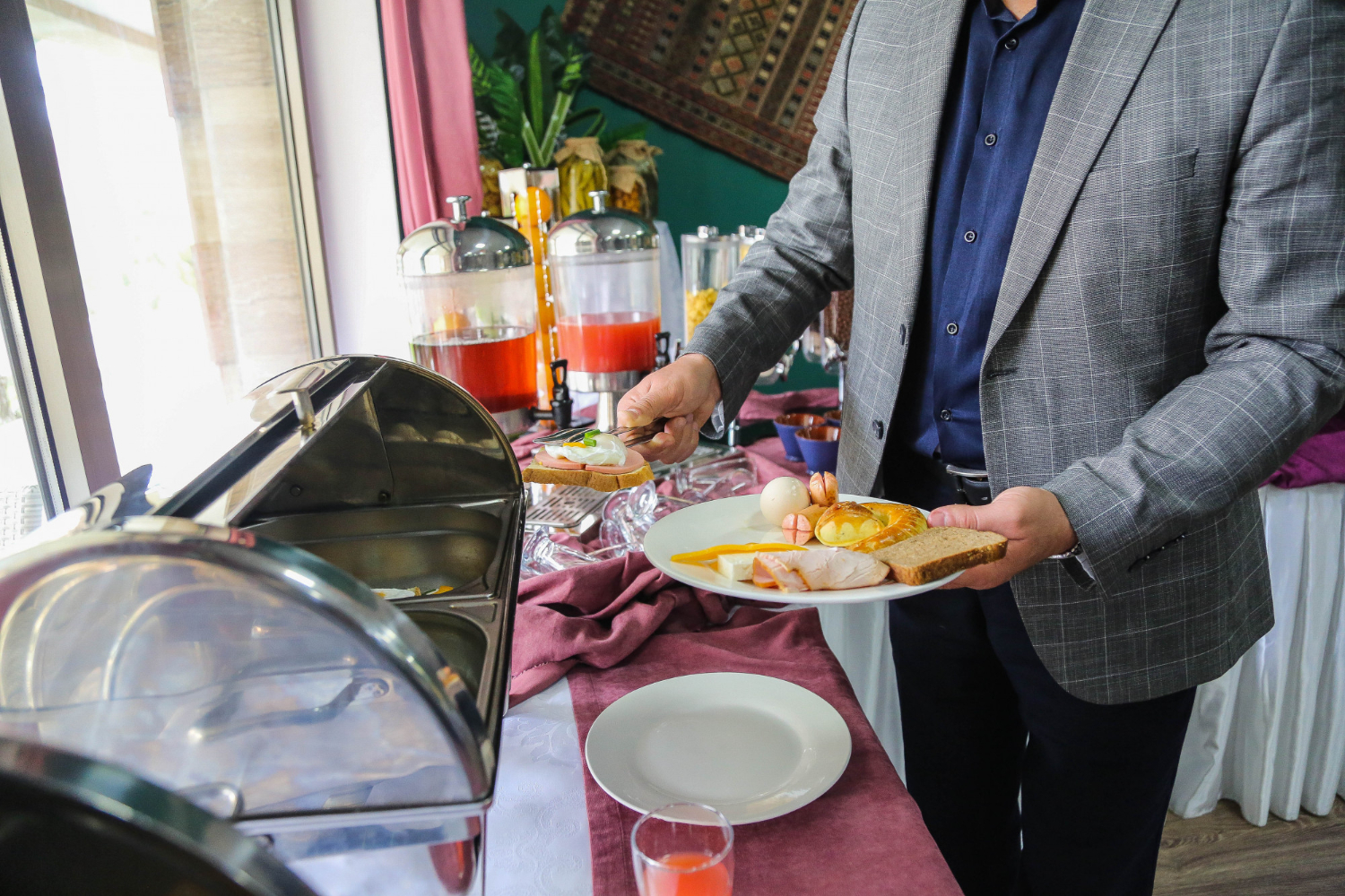 Catering services in Iraq